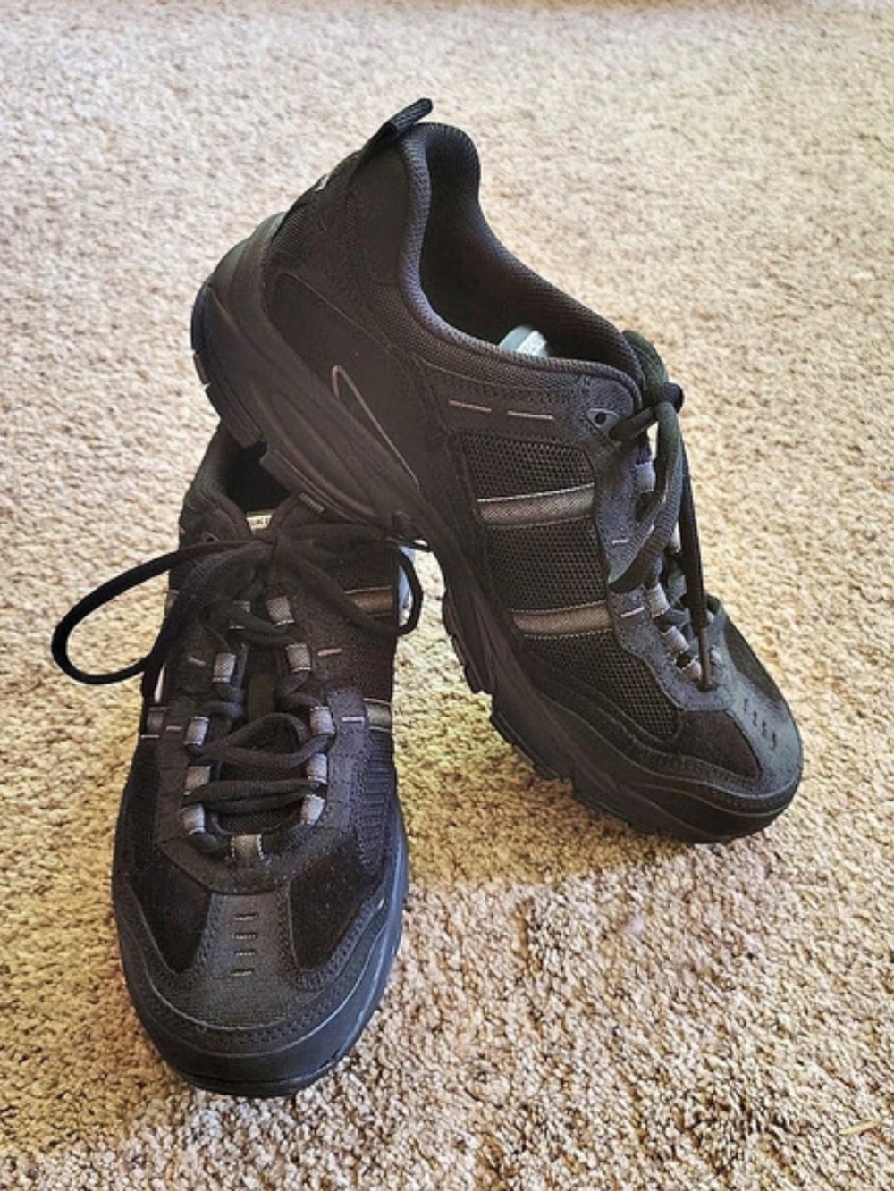 Skechers Vigor 2.0 Trait Men's 10.5 Extra Wide EW Black Sneakers NWOB 51241EW